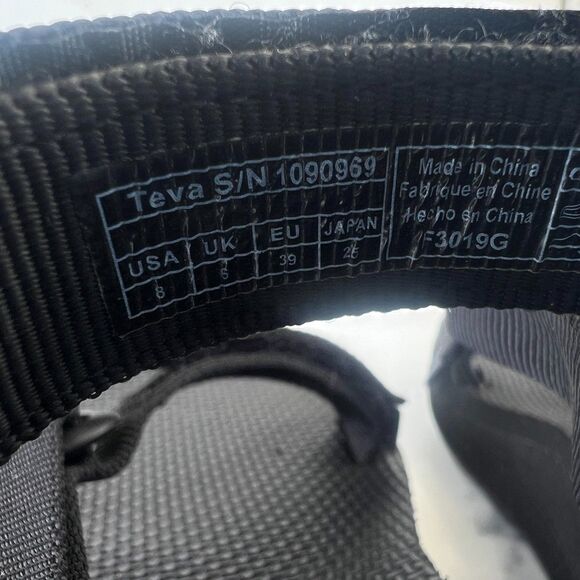 Teva Women’s Original Universal Sandals Black Size 8 Adjustable Straps Outdoor - Picture 8 of 8